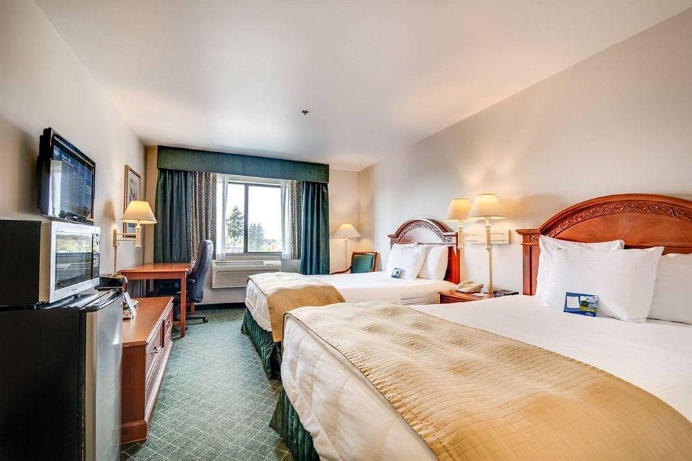 Baymont Inn & Suites By Wyndham Bellingham Bagian luar foto