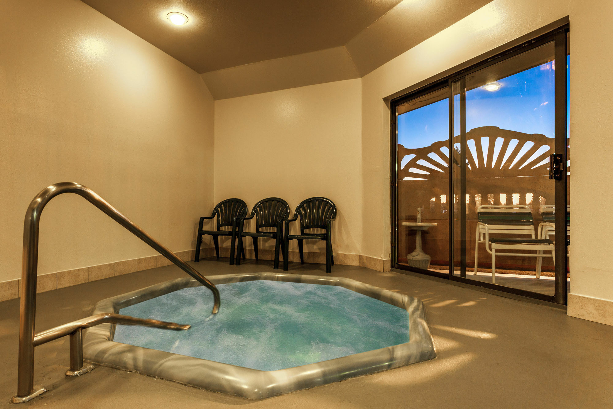 Baymont Inn & Suites By Wyndham Bellingham Bagian luar foto